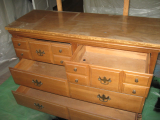 Illustration for article titled OH YEA!!! See the 'after' of this weekend's furniture flip from my workshop
